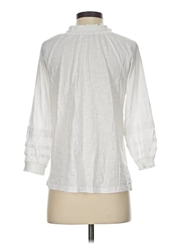 North Style 3/4 Sleeve Blouse (view 2)