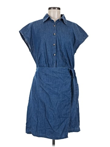 Ann Taylor LOFT Casual Dress (view 1)