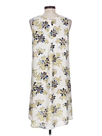 fleur bleue Casual Dress (view 2)