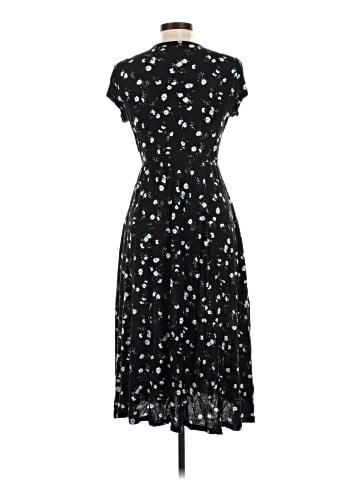 Urban Outfitters Casual Dress (view 2)