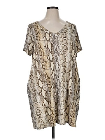 Entro Casual Dress (view 1)