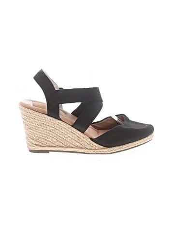 Me Too Wedges (view 1)