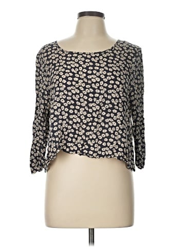 Pins and Needles 3/4 Sleeve Blouse (view 1)