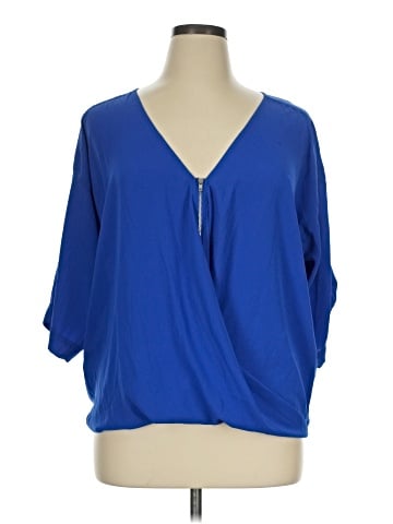 Venus 3/4 Sleeve Blouse (view 1)