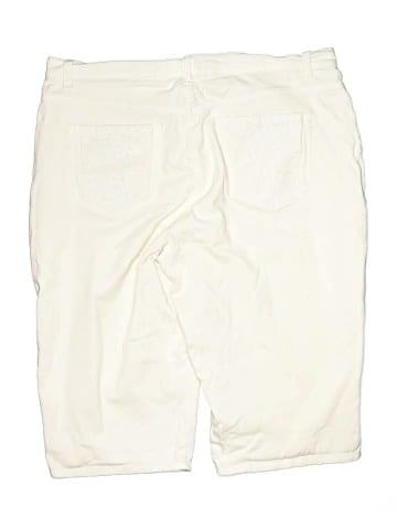 Gloria Vanderbilt Khaki Shorts (view 2)
