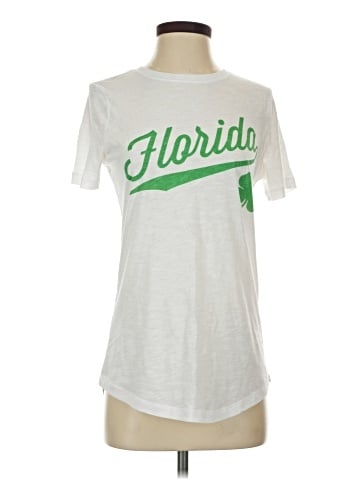 Victoria's Secret Pink Short Sleeve T-Shirt (view 1)