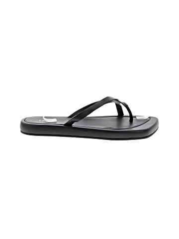 FRAME Flip Flops (view 1)
