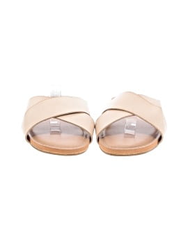 Old Navy Sandals (view 2)