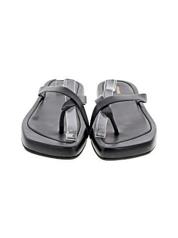 FRAME Flip Flops (view 2)