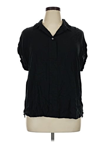 Ava & Viv Short Sleeve Blouse (view 1)
