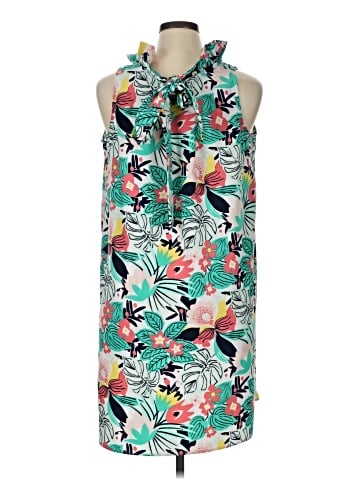 Crown & Ivy Casual Dress (view 2)