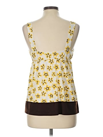Charlotte Russe Sleeveless Blouse (view 2)