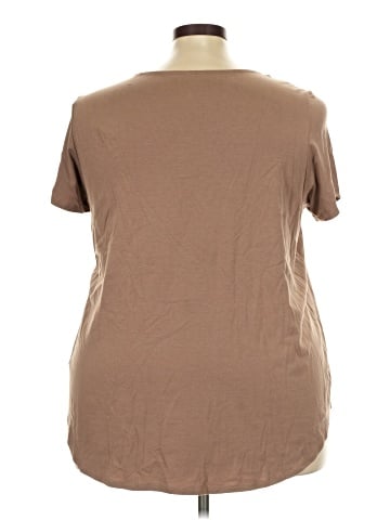 Jones & Co Short Sleeve T-Shirt (view 2)