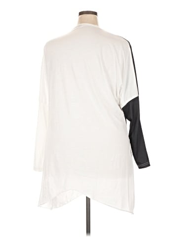 Unbranded 3/4 Sleeve Blouse (view 2)