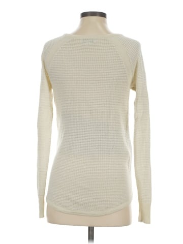 Liz Lange Maternity for Target Long Sleeve T-Shirt (view 2)