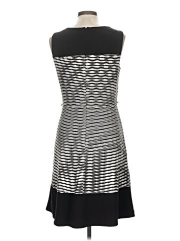 Roz & Ali Casual Dress (view 2)