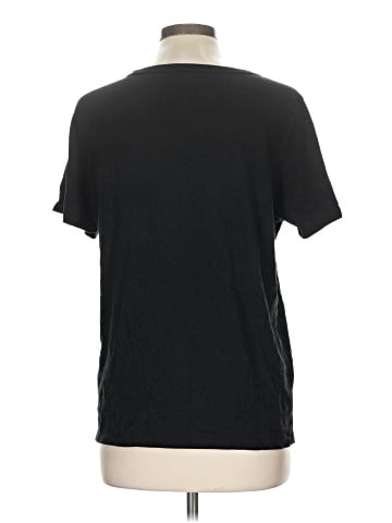 Old Navy Short Sleeve T-Shirt (view 2)
