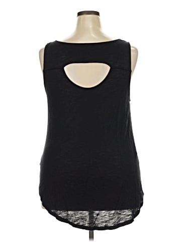 Jessica Simpson Sleeveless T-Shirt (view 2)