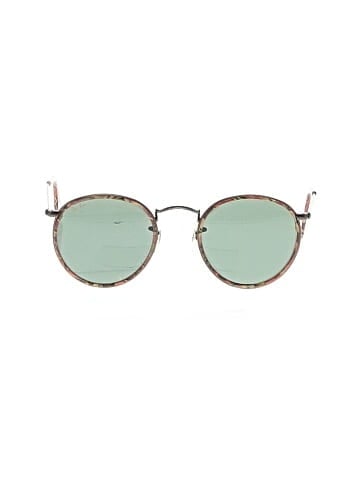 Ray-Ban Sunglasses (view 2)