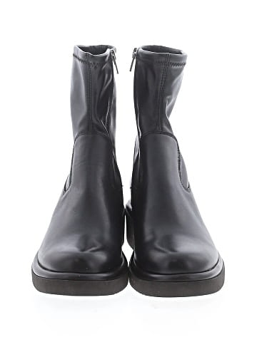 Dolce Vita Ankle Boots (view 2)