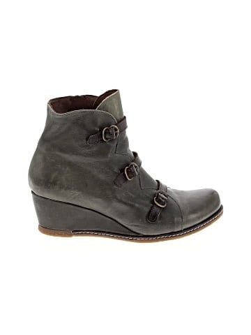Eric Michael Ankle Boots (view 1)