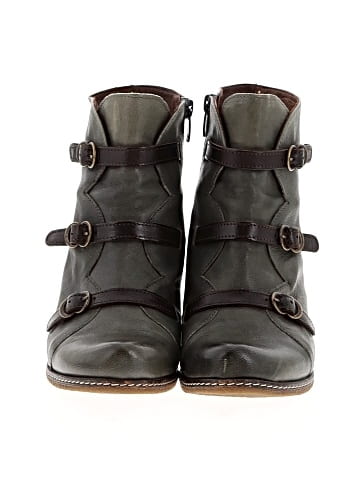 Eric Michael Ankle Boots (view 2)