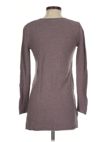 Old Navy Pullover Sweater (view 2)