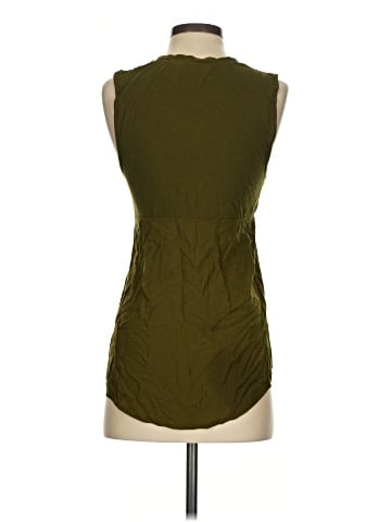 Lauren by Ralph Lauren Sleeveless Button-Down Shirt (view 2)