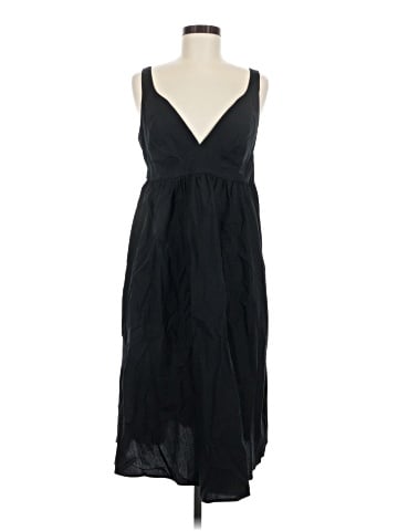 Banana Republic Factory Store Cocktail Dress (view 1)
