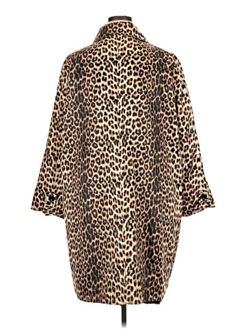 Donna Salyers' Fabulous Furs Coat (view 2)