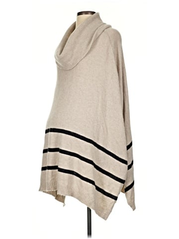 A Pea in the Pod Poncho (view 1)