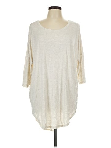 Floreat 3/4 Sleeve T-Shirt (view 1)