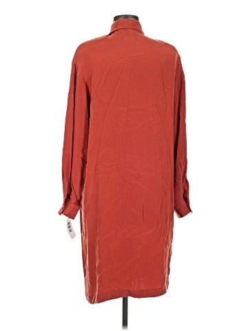 Saks Fifth Avenue Casual Dress (view 2)