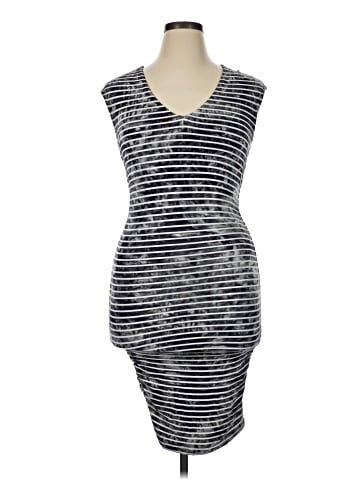 Stella & Jamie Casual Dress (view 1)
