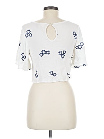 Caution to the Wind Short Sleeve Top (view 2)