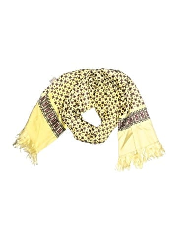 Pearl Scarf (view 1)
