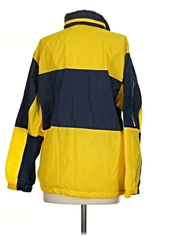 Actra Windbreaker (view 2)