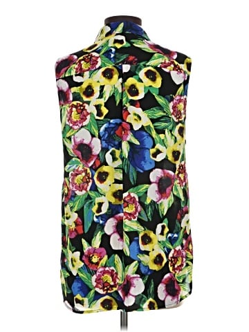 Attention Sleeveless Blouse (view 2)