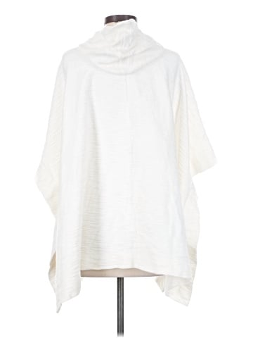 Liz Claiborne Poncho (view 2)