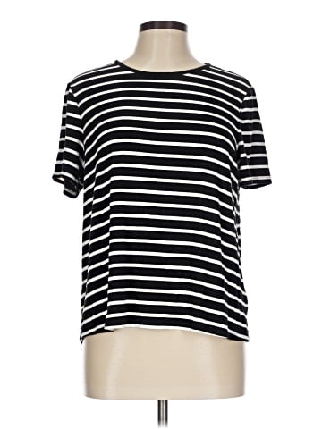 Old Navy Short Sleeve T-Shirt (view 1)