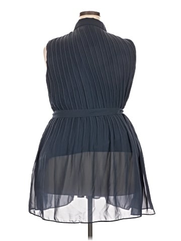 Abercrombie & Fitch Cocktail Dress (view 2)