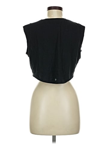 Alo Yoga Sleeveless T-Shirt (view 2)