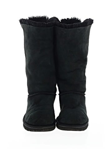 Ugg Boots (view 2)