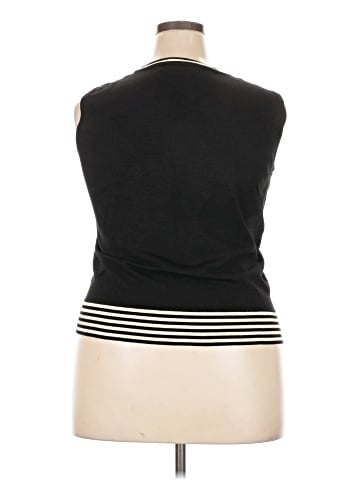 Judith Hart Sleeveless T-Shirt (view 2)