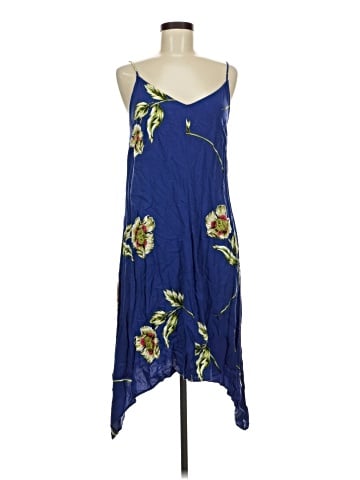 Lark & Ro Casual Dress (view 1)