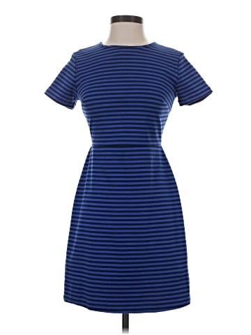 Old Navy Casual Dress (view 1)