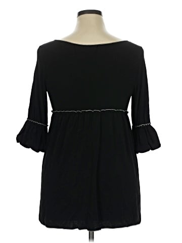 Studio M 3/4 Sleeve Top (view 2)