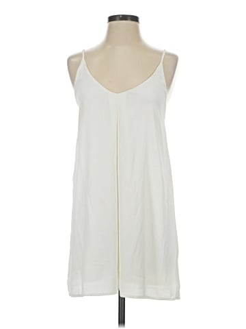 TOBI Sleeveless Blouse (view 1)