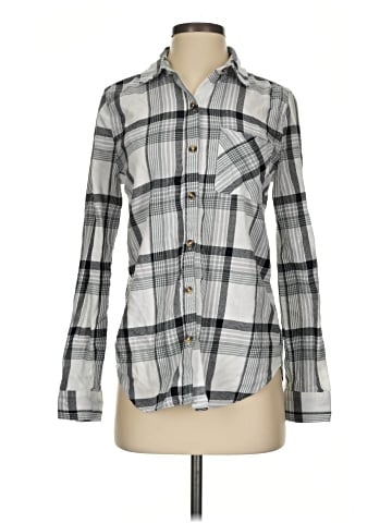 Aeropostale Long Sleeve Button-Down Shirt (view 1)