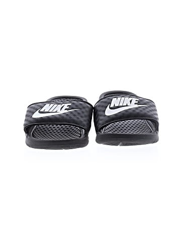 Nike Sandals (view 2)